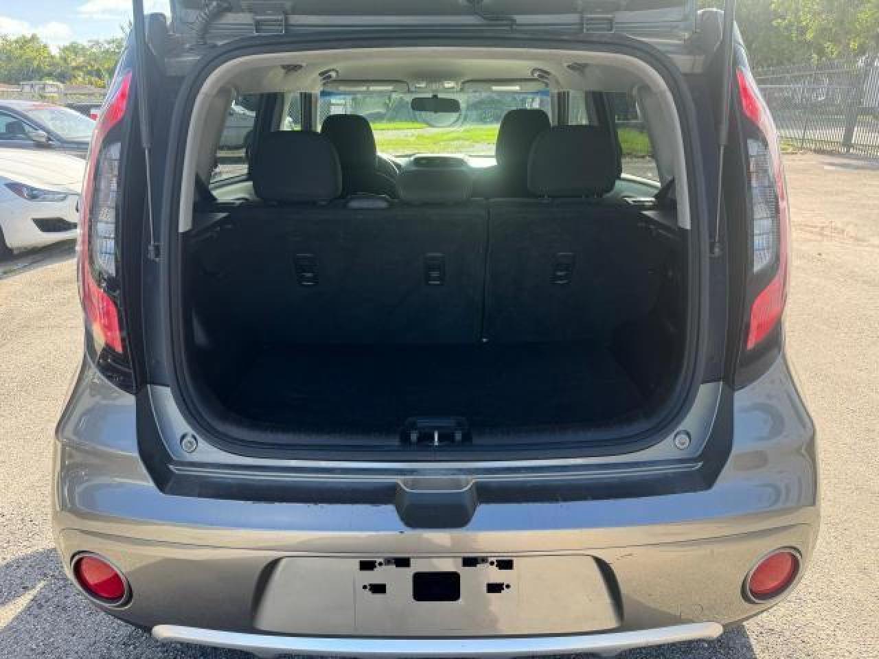 2017 Kia Soul + VIN: KNDJP3A59H7448123 Lot: 48085675