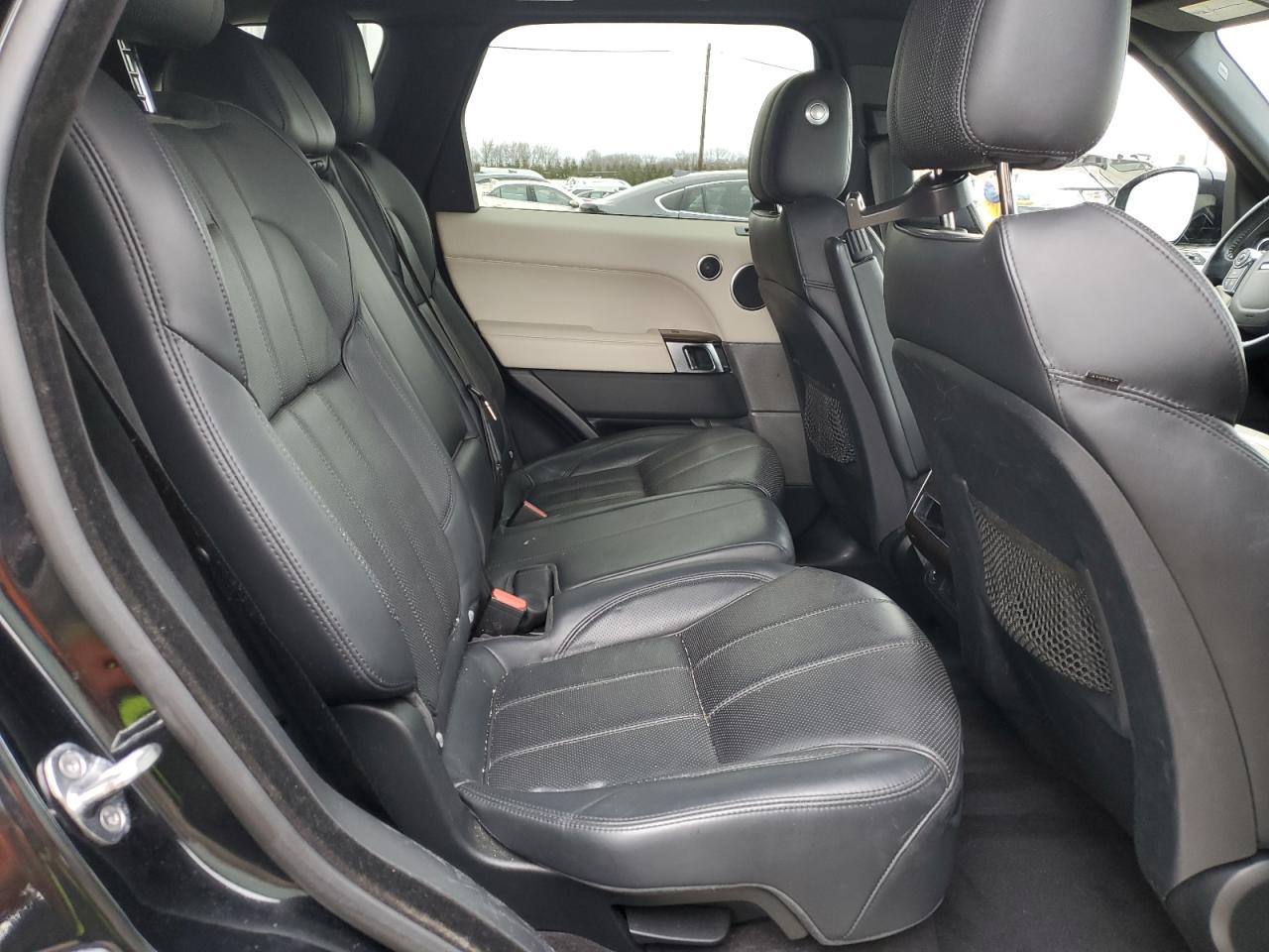 2014 Land Rover Range Rover - Image 11