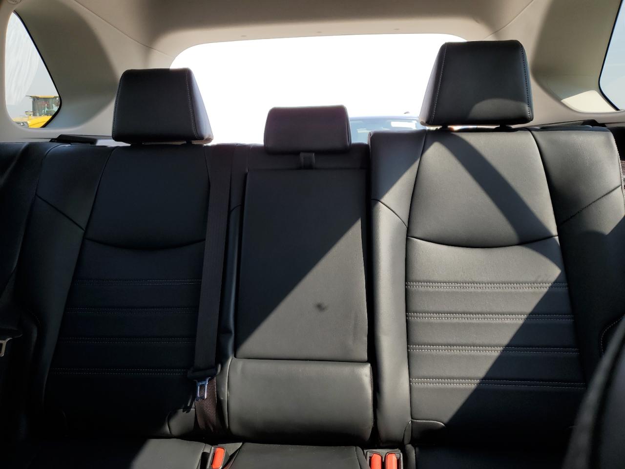 JTMDWRFVXKD002213 TOYOTA RAV4 2019