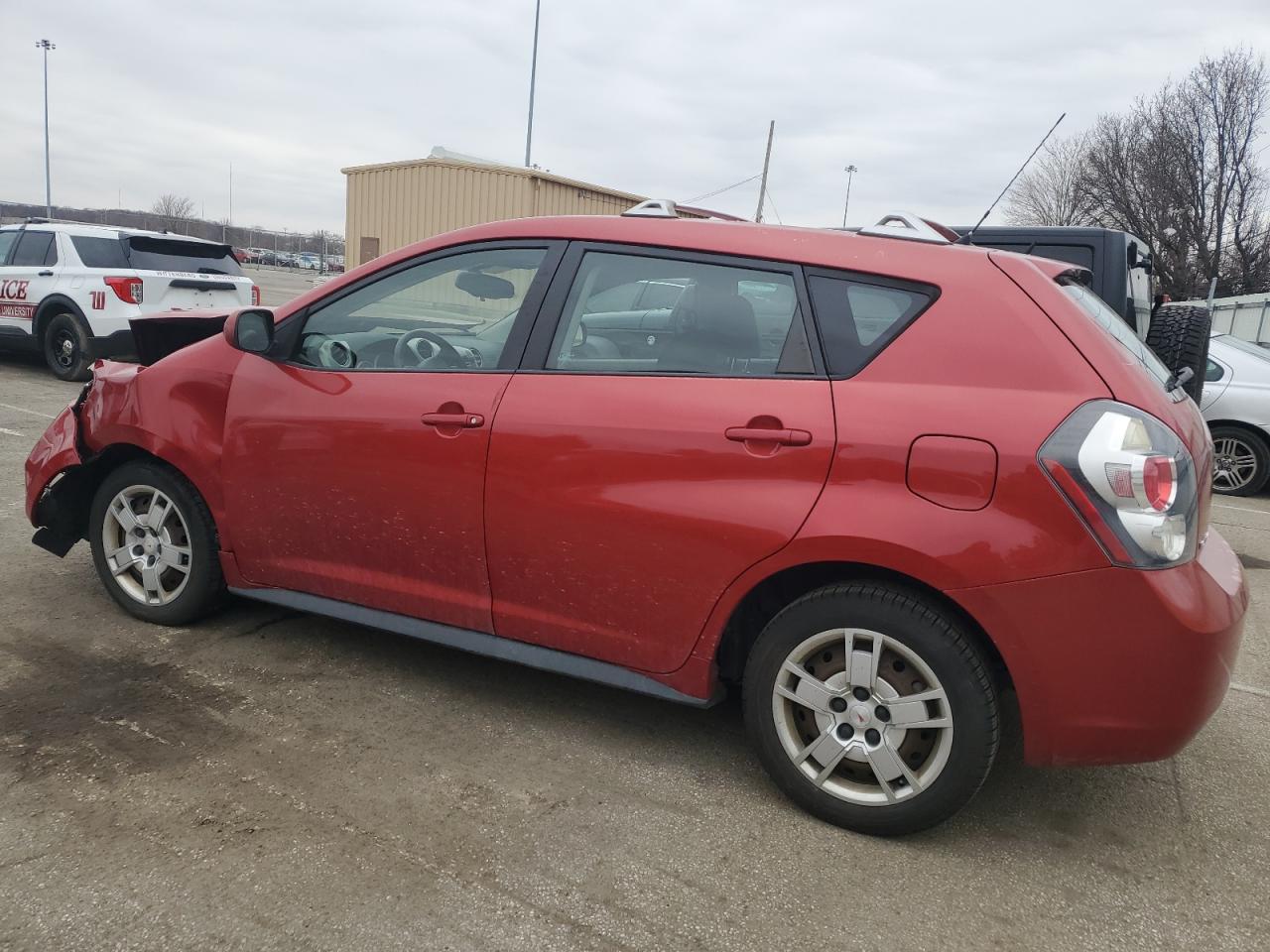 2009 Pontiac Vibe - Image 2