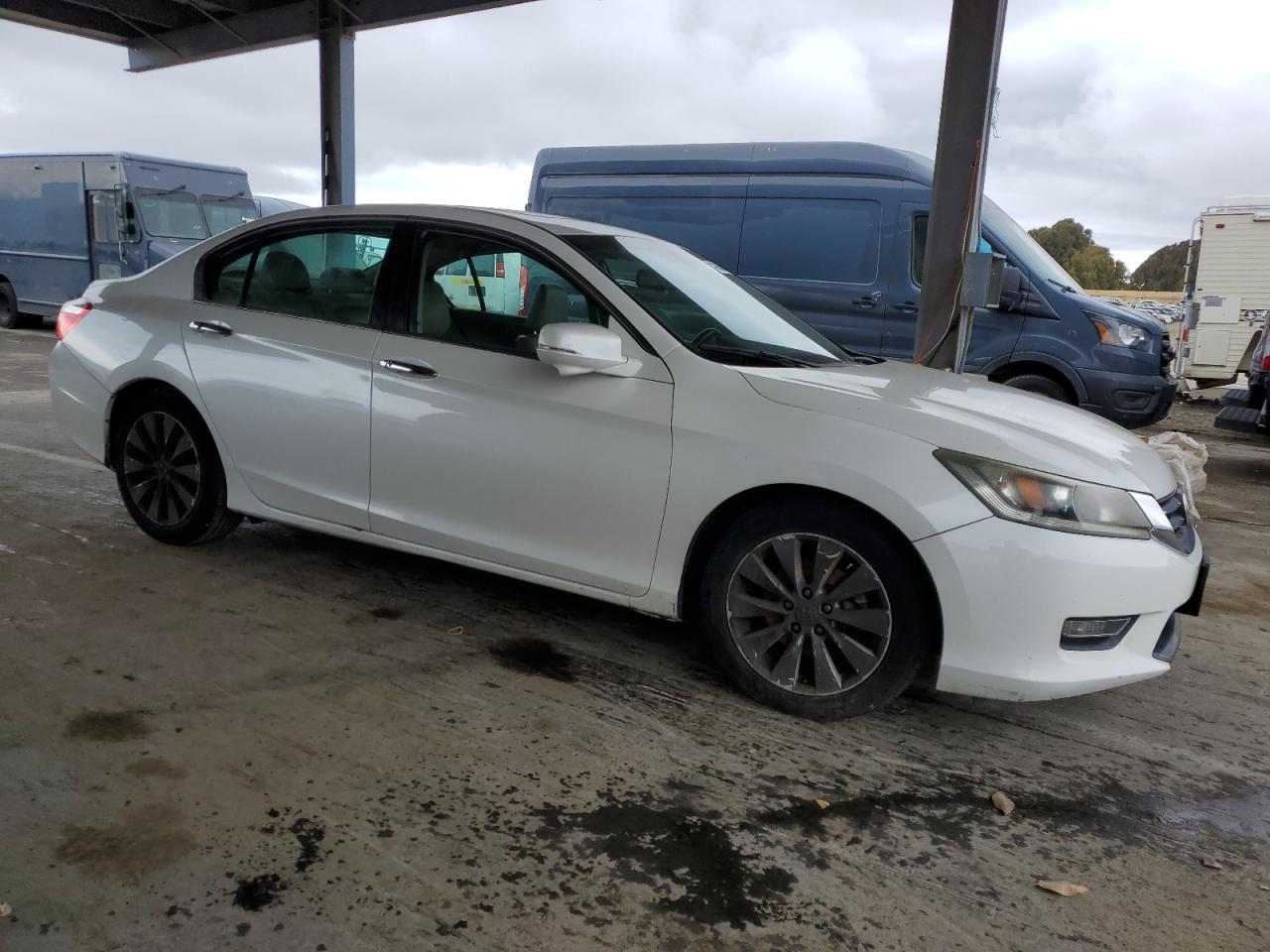 2013 Honda Accord - Image 4