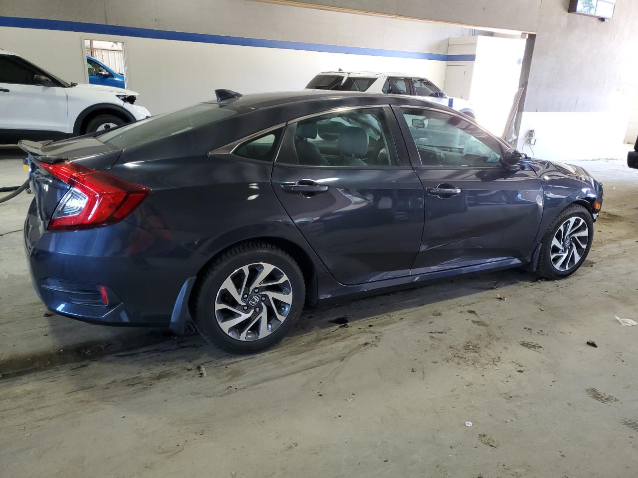 2HGFC2F76JH538928 HONDA CIVIC 2018