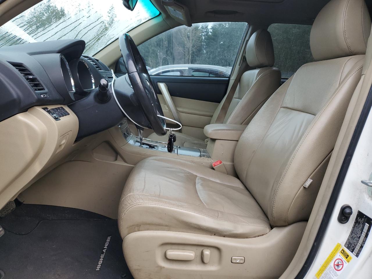 2011 Toyota Highlander - Image 7