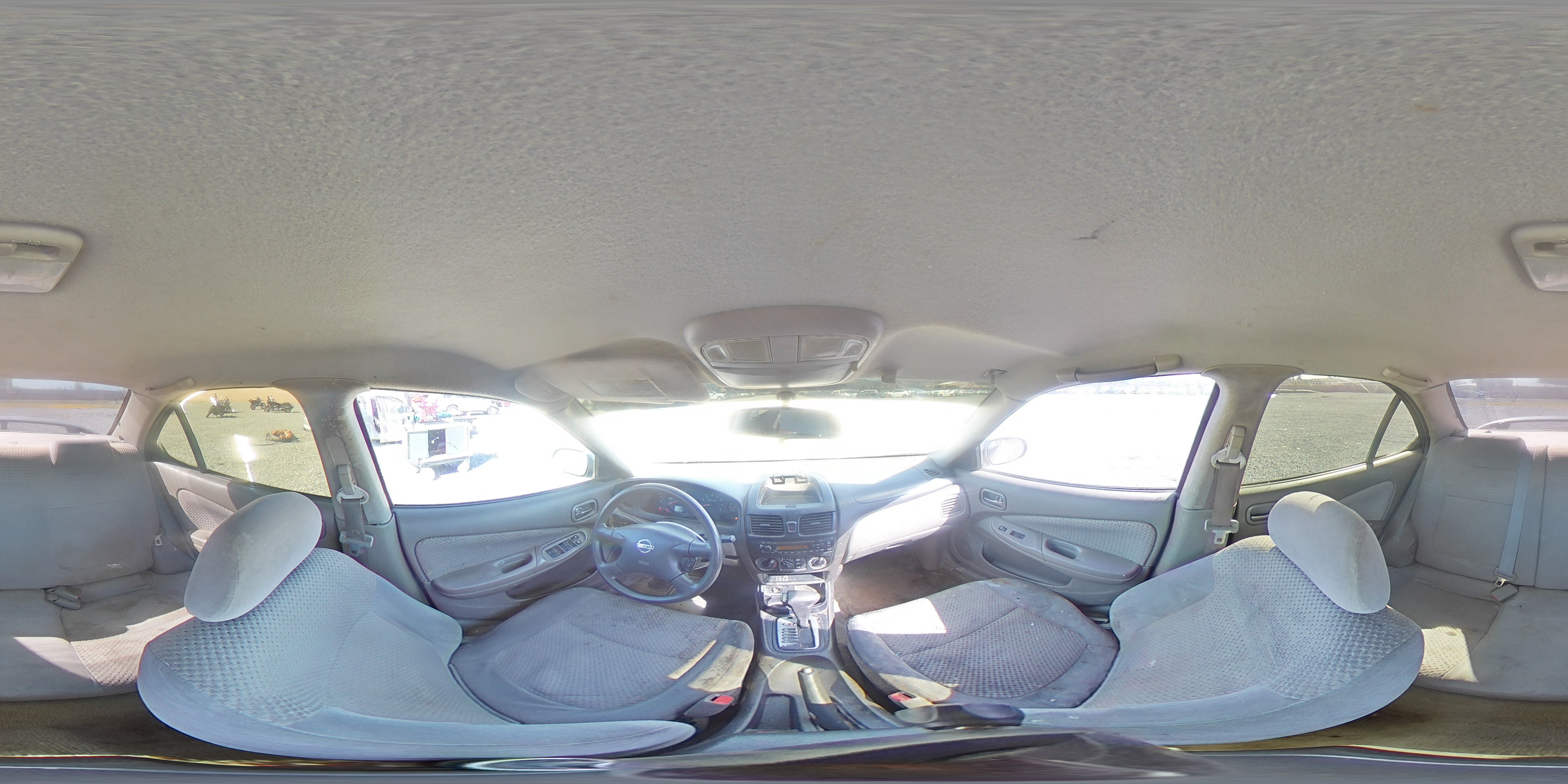2005 Nissan Sentra - Image 13