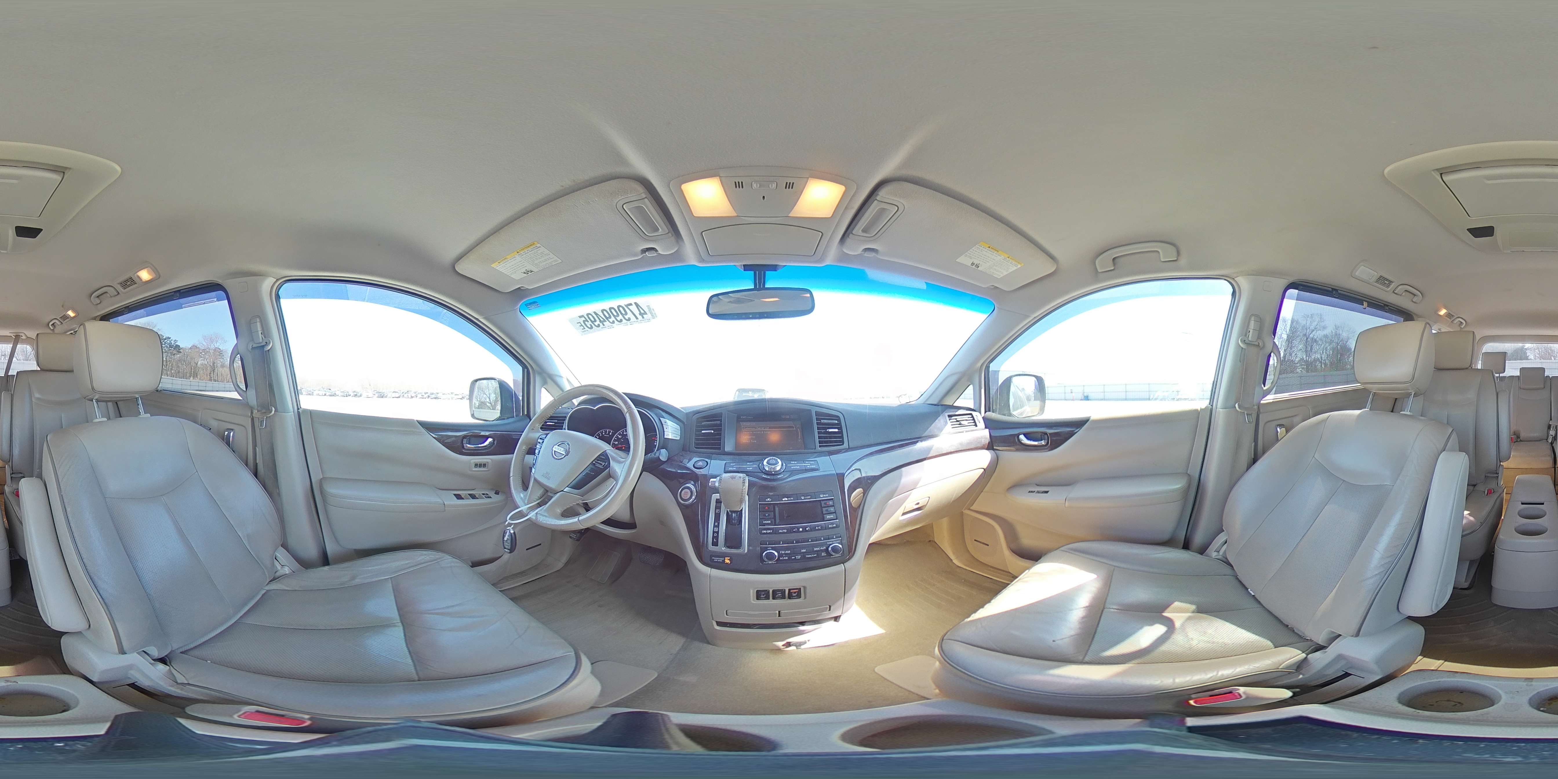 2011 Nissan Quest - Image 13