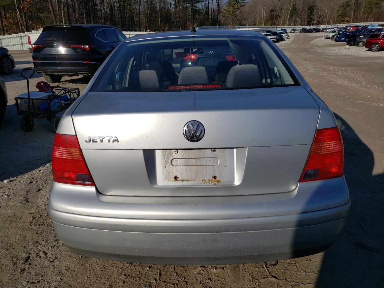 2002 Volkswagen Jetta - Image 6
