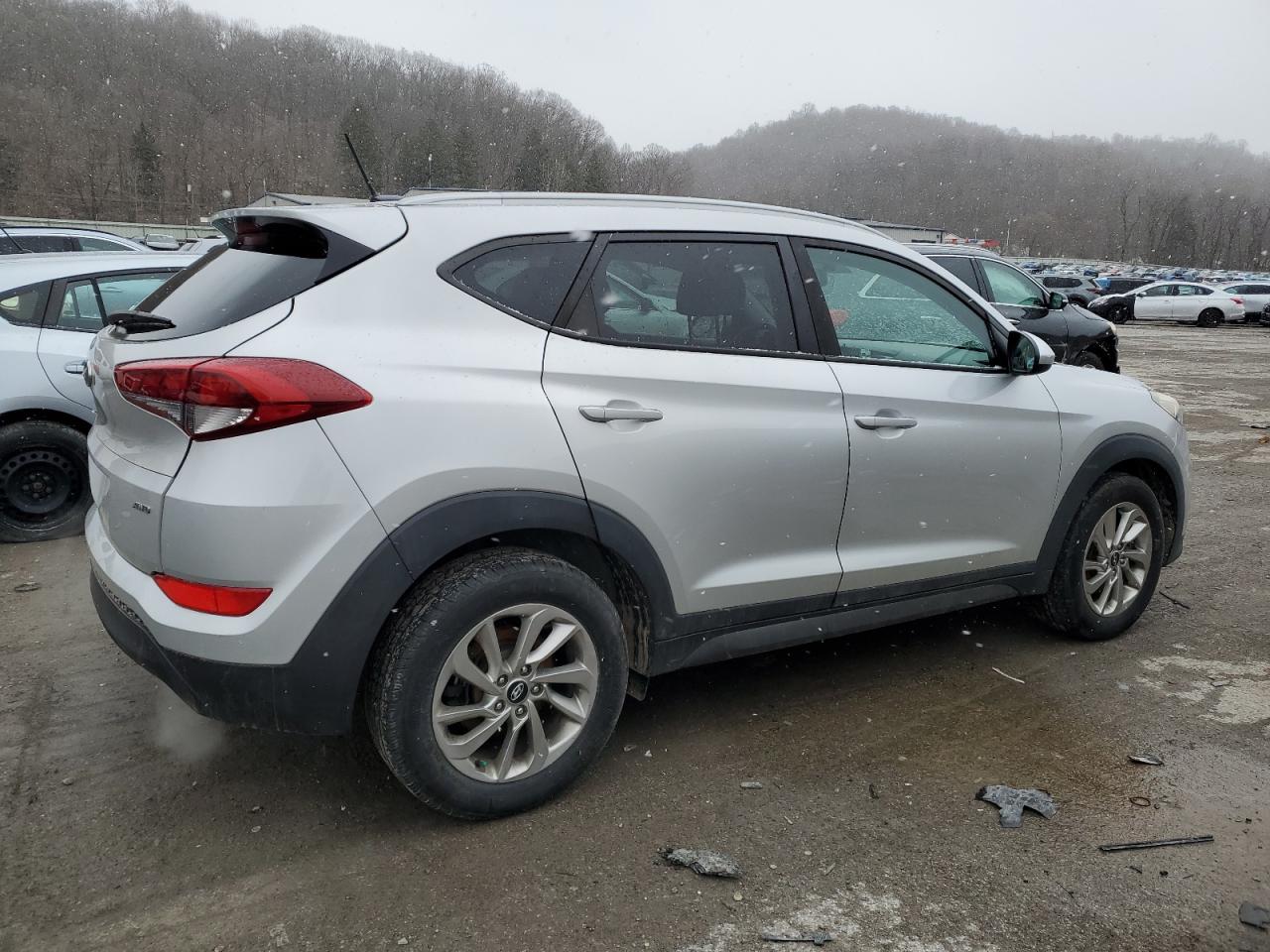 2016 Hyundai Tucson - Image 3