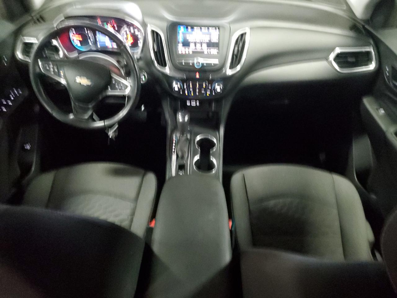 3GNAXUEV8LS701756 CHEVROLET EQUINOX 2020