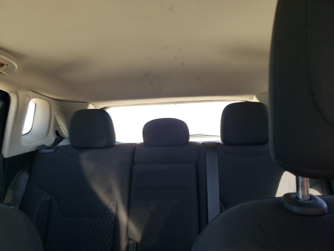 2018 Jeep Compass - Image 10