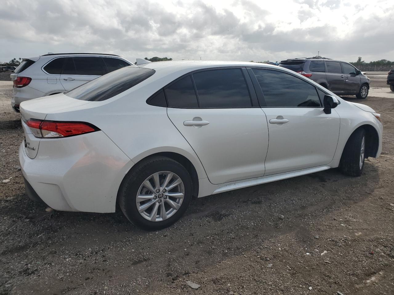 JTDBCMFE4RJ023041 TOYOTA COROLLA 2024