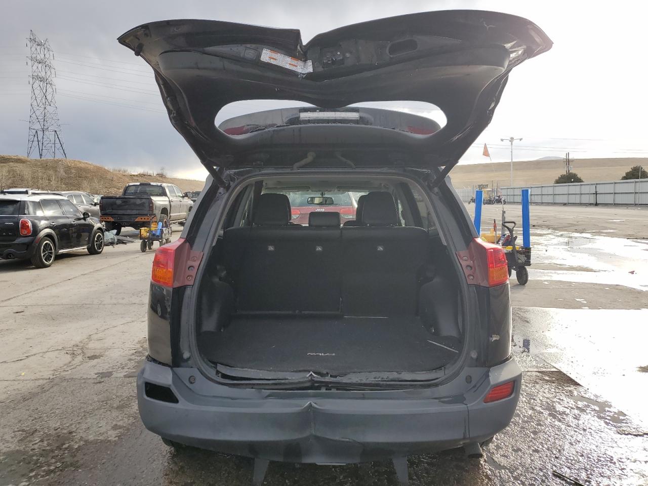 2014 Toyota RAV 4 - Image 6