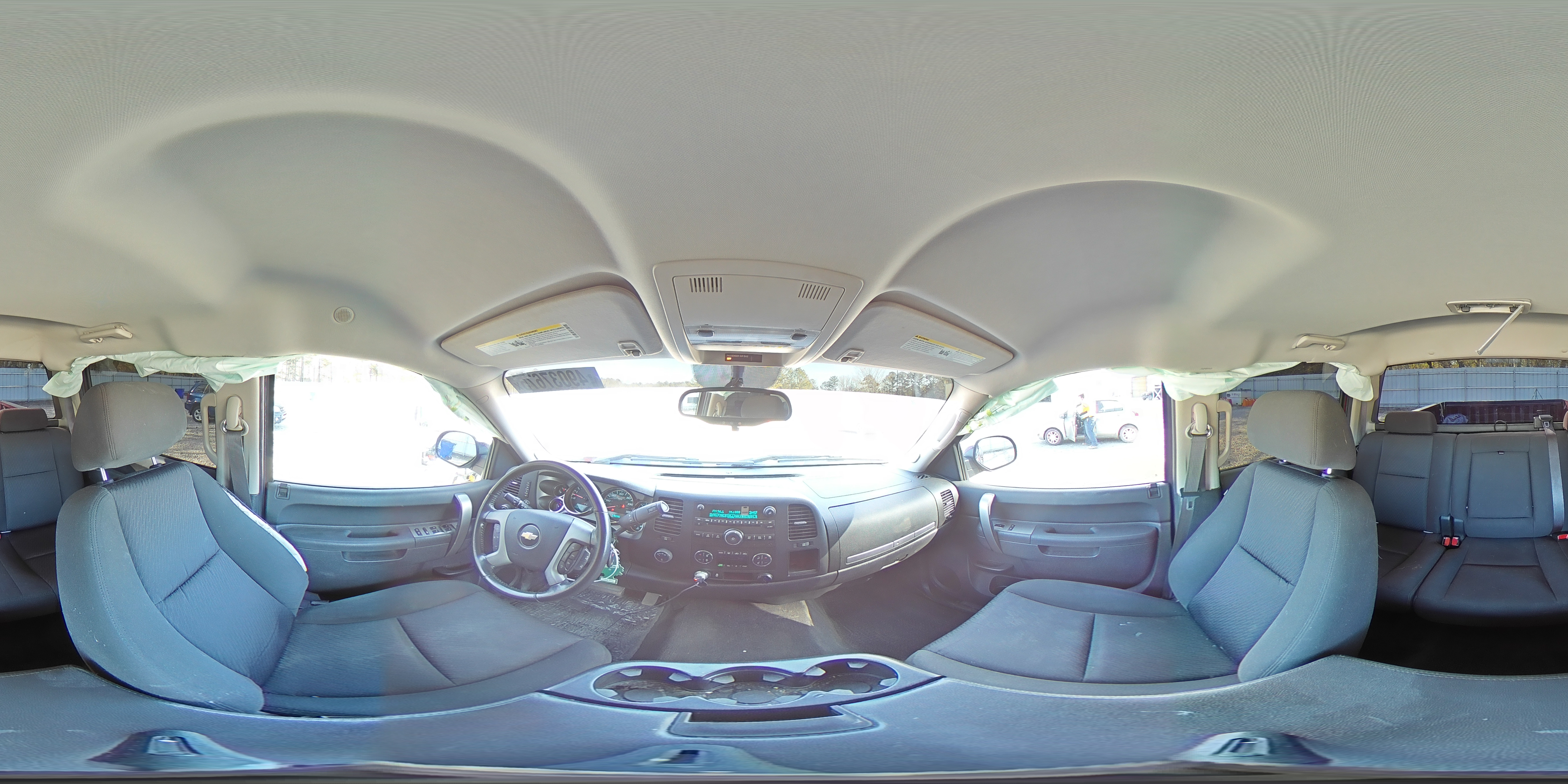2013 Chevrolet Silverado - Image 13