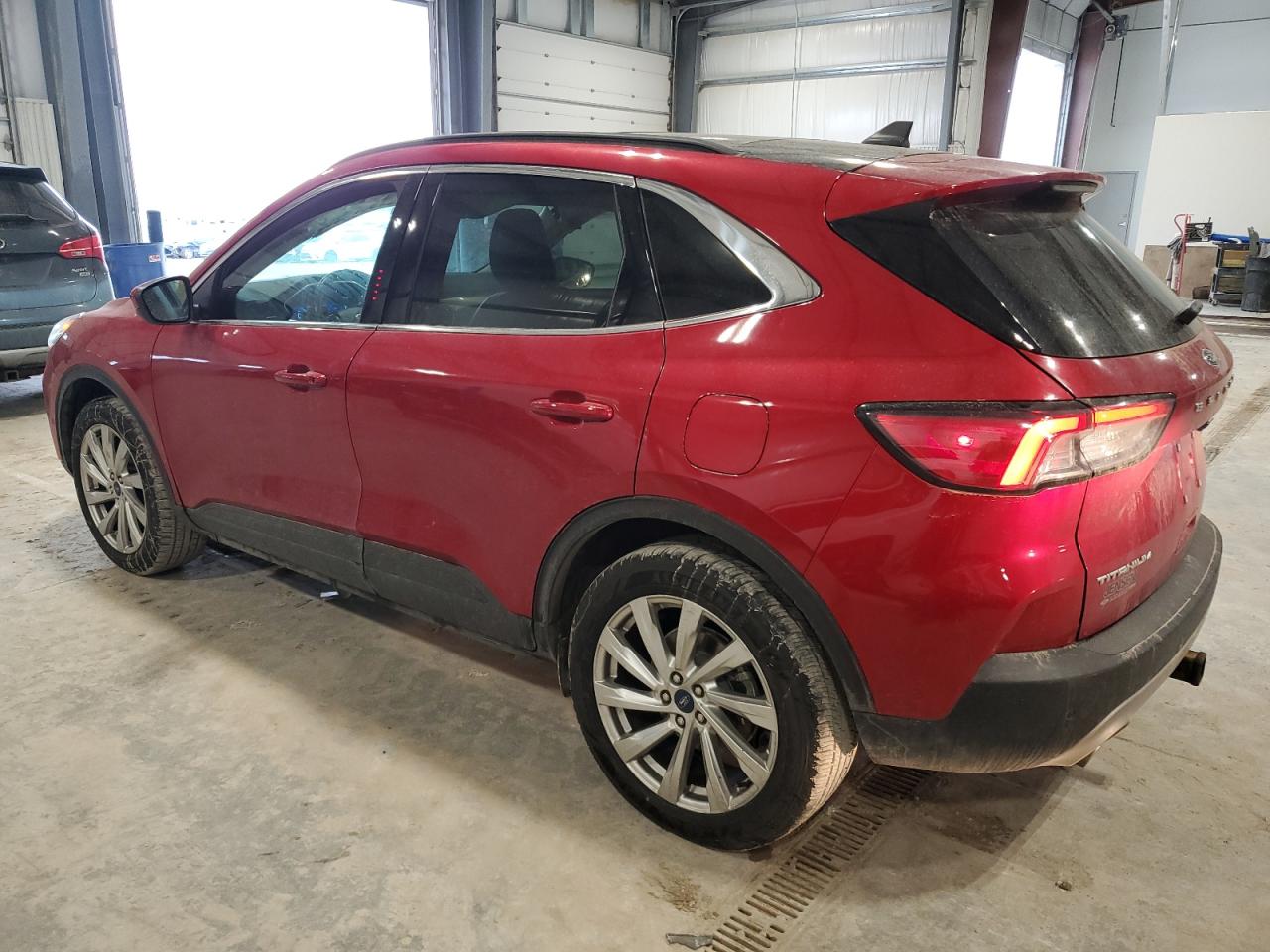 1FMCU9J94MUA17901 FORD ESCAPE 2021