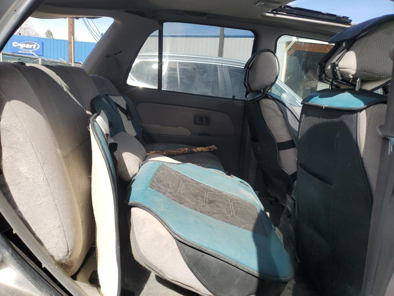 2001 Toyota 4Runner - Image 11
