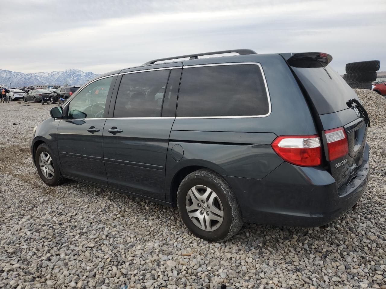 2006 Honda Odyssey - Image 2