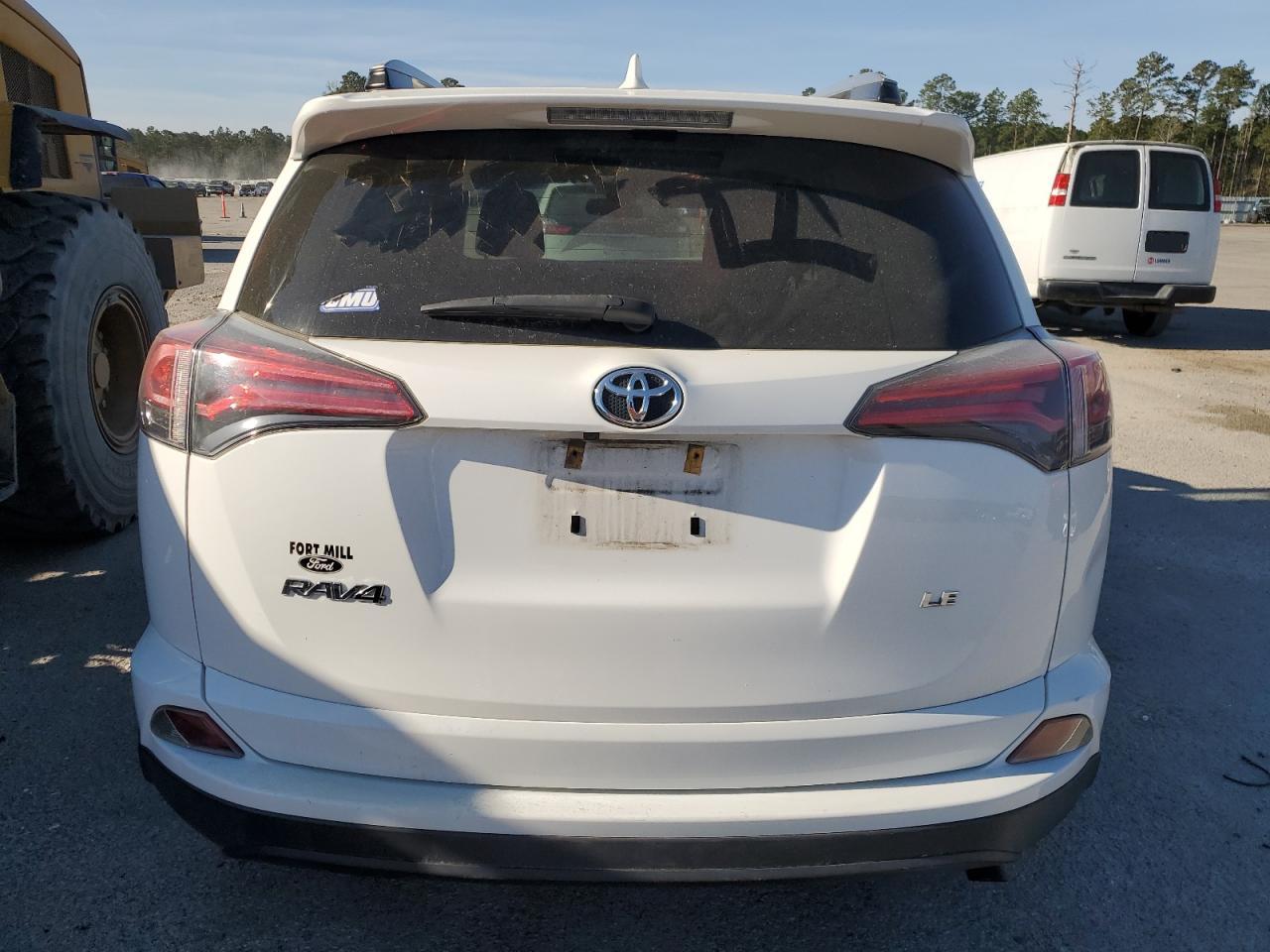 JTMZFREV3HJ706013 TOYOTA RAV4 2017