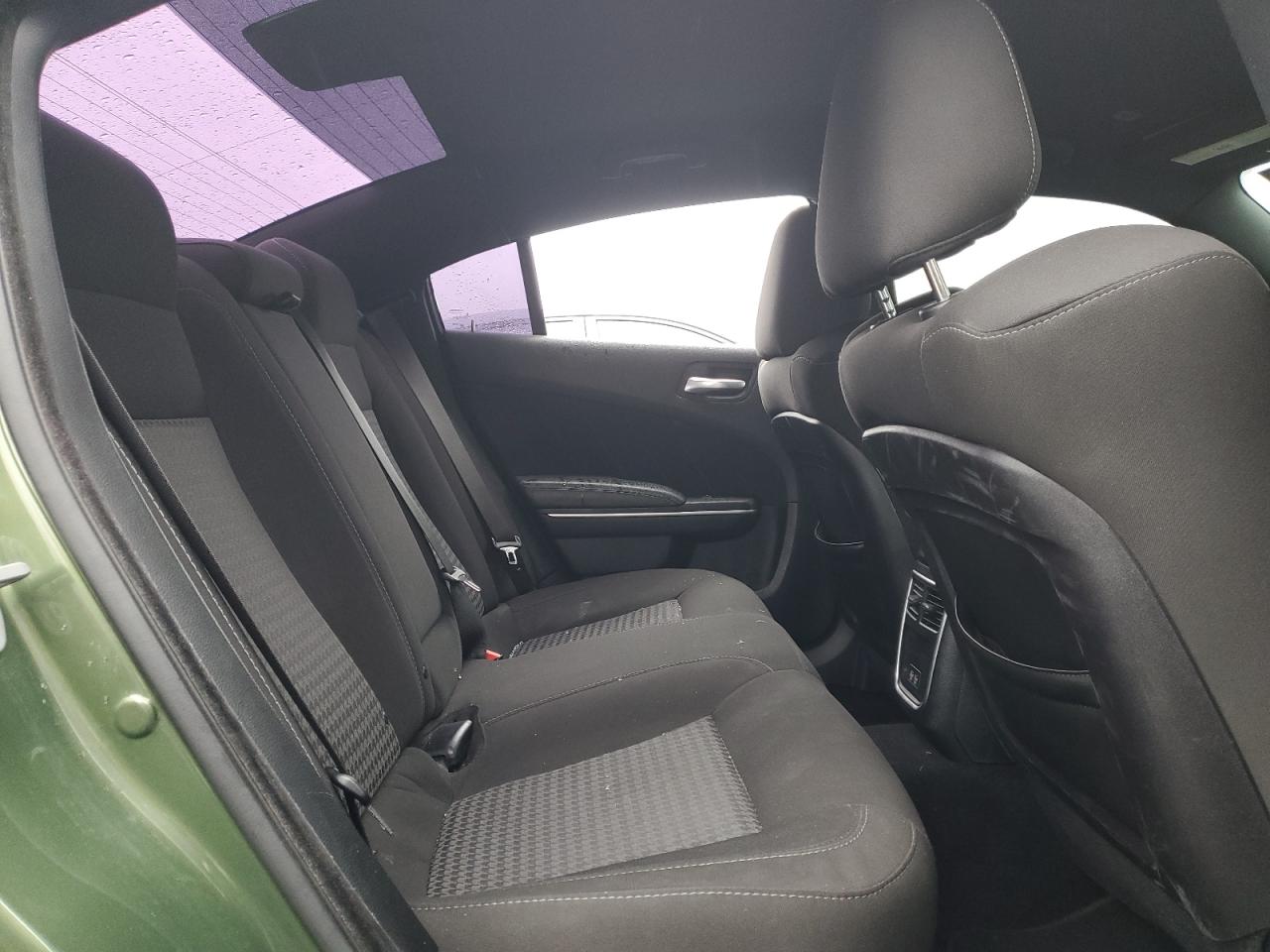 2020 Dodge Charger - Image 10