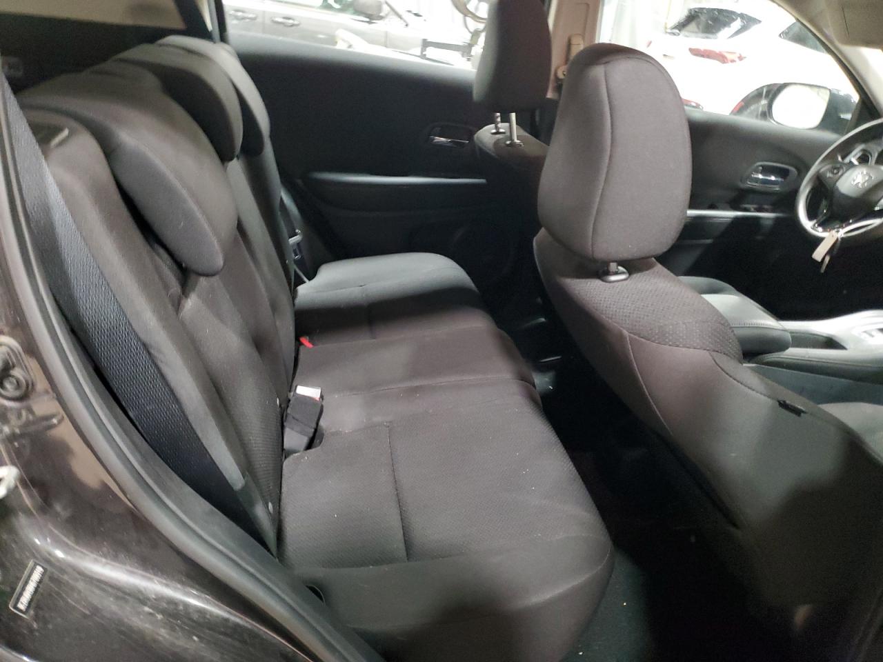 2017 Honda HR-V - Image 11