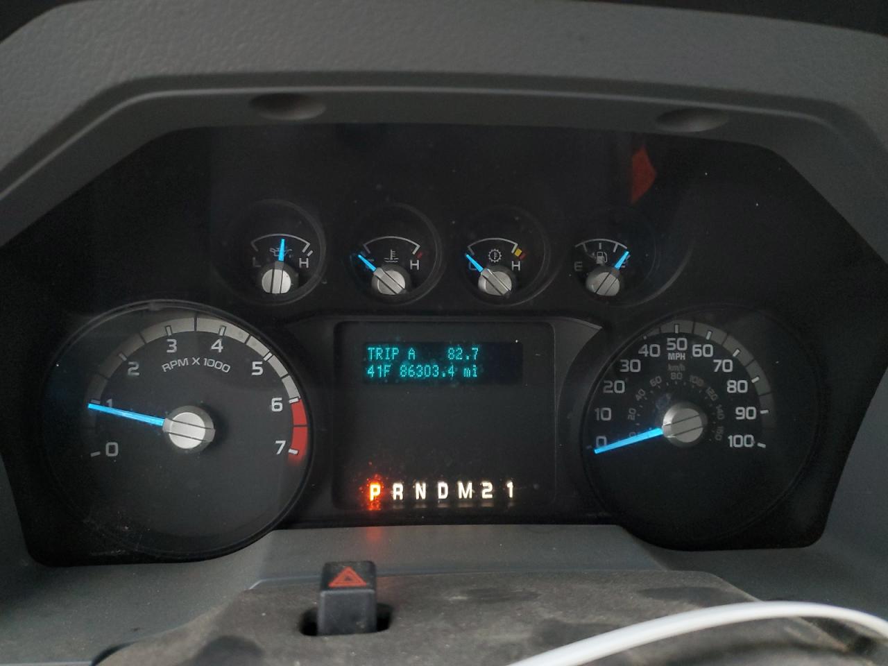 2013 Ford F350 Super Duty VIN: 1FDRF3A64DEB92201 Lot: 49811885