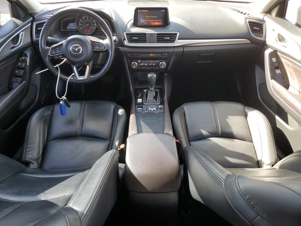 2018 Mazda 3 - Image 8