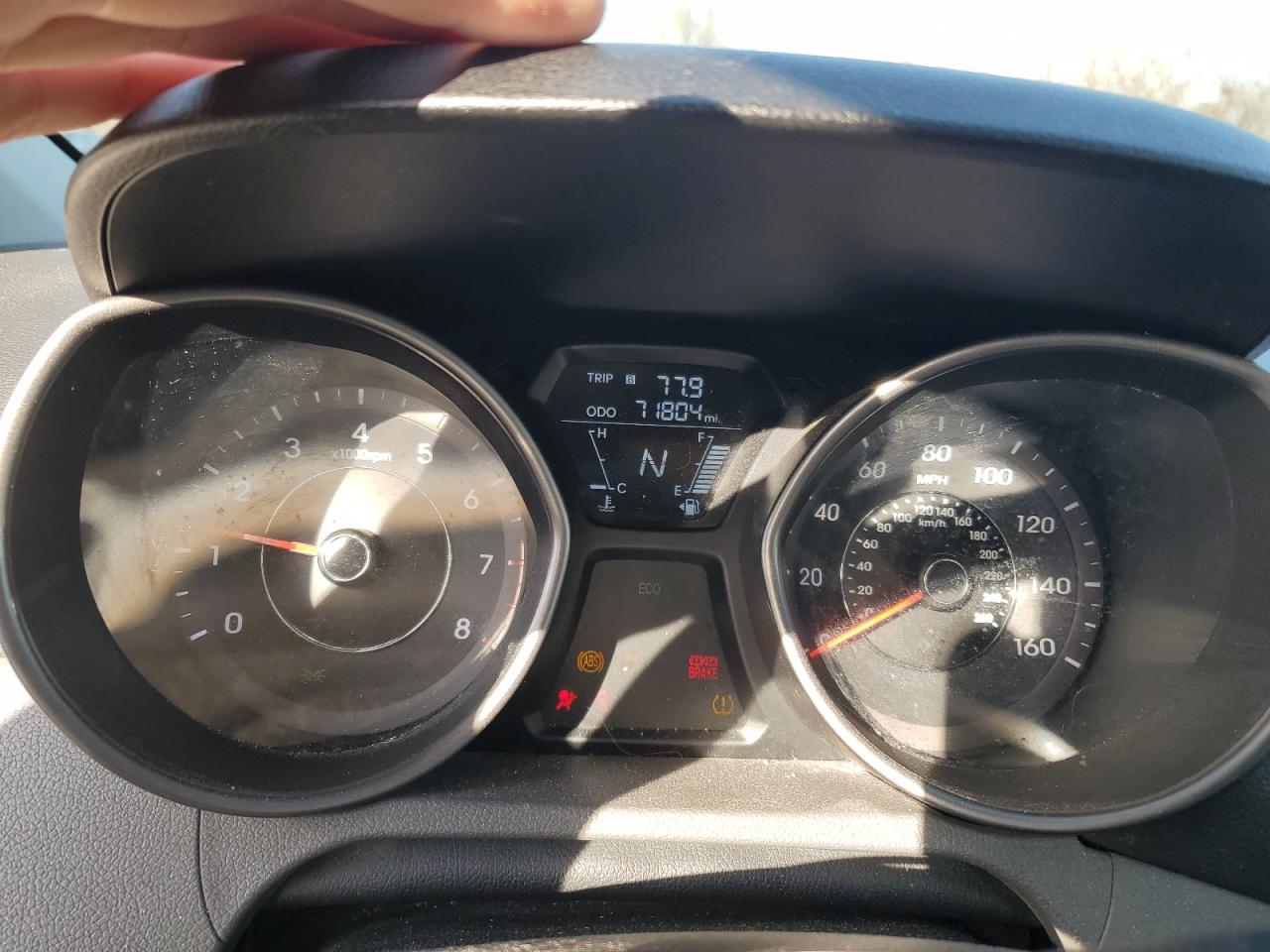 2013 Hyundai Elantra - Image 9