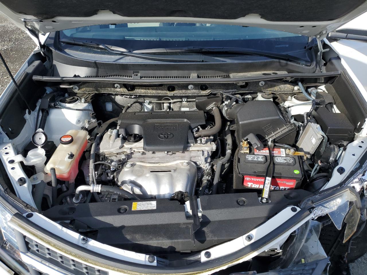 2015 Toyota RAV 4 - Image 13