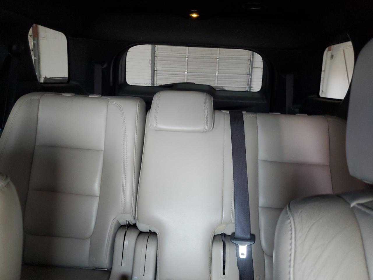 2013 Ford Explorer - Image 10