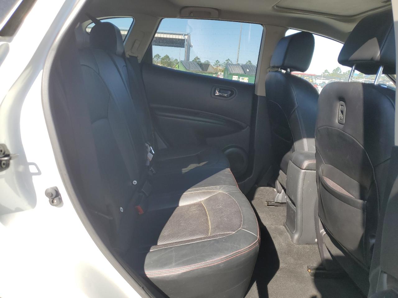 2013 Nissan Rogue - Image 11