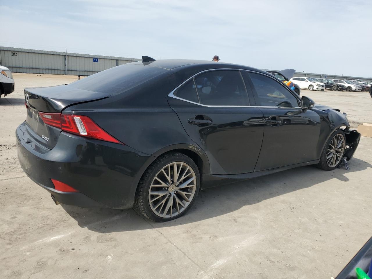 2014 Lexus IS - Image 3