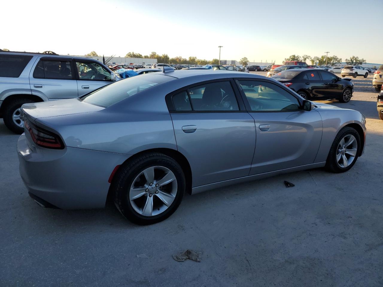 2016 Dodge Charger - Image 3