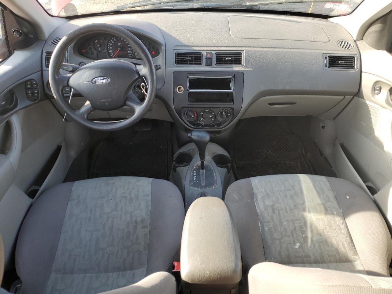 2005 Ford Focus - Image 8