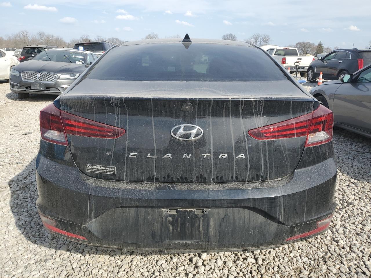 2019 Hyundai Elantra - Image 6