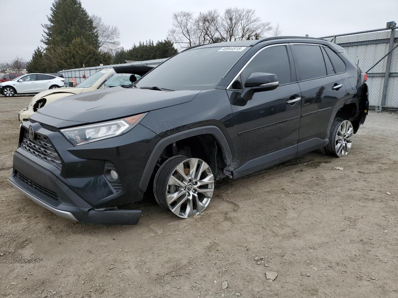 2019 Toyota RAV 4 - Image 1