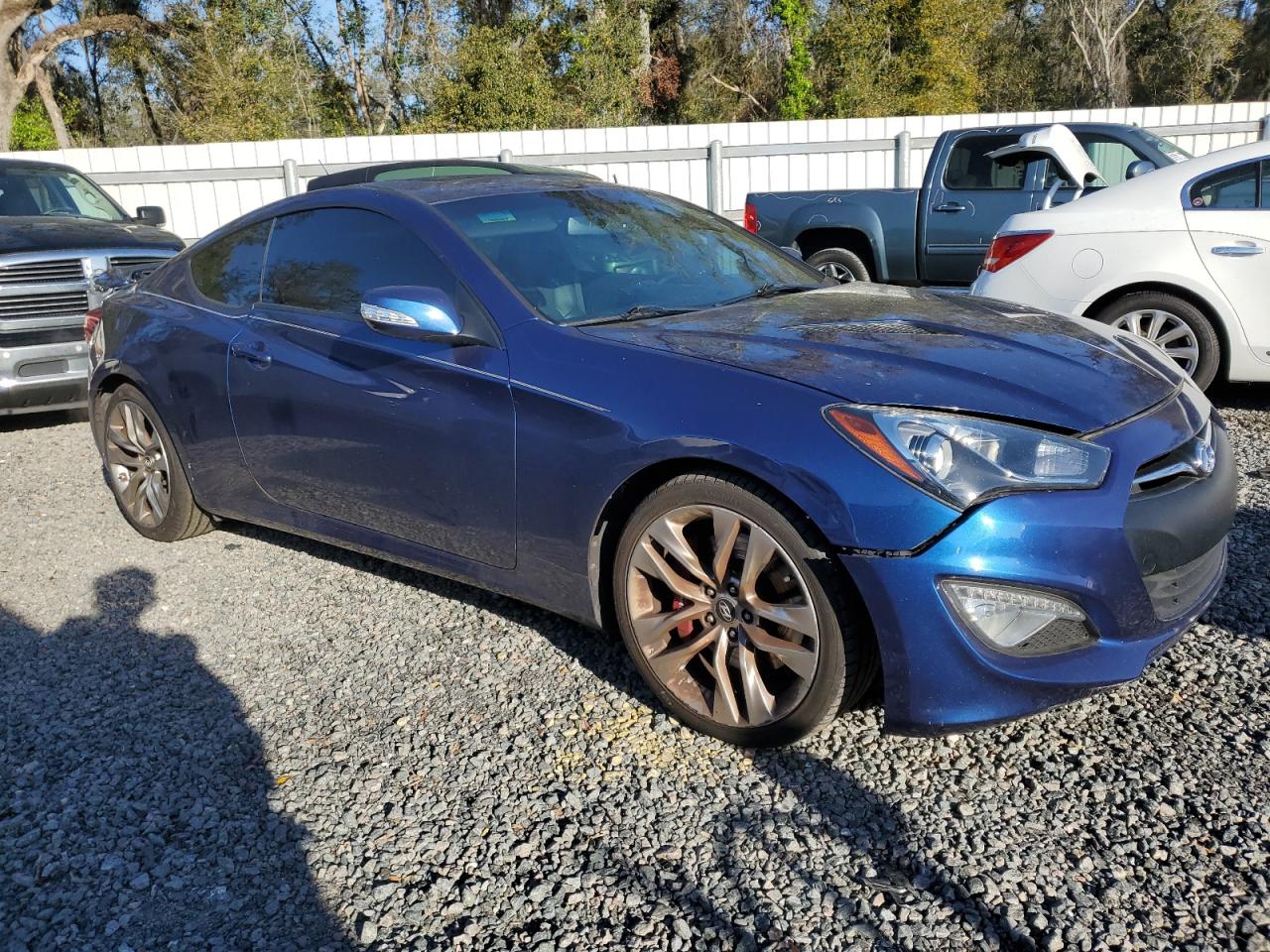 2016 Hyundai Genesis - Image 4