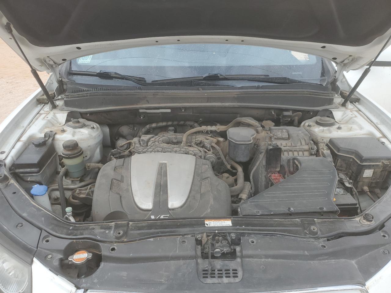2010 Hyundai Santa Fe - Image 12