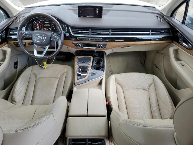 Паркетники AUDI Q7 2017 Белый