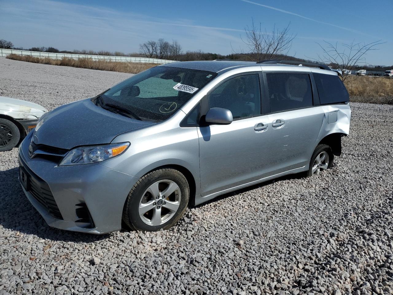 2020 Toyota Sienna - Image 1