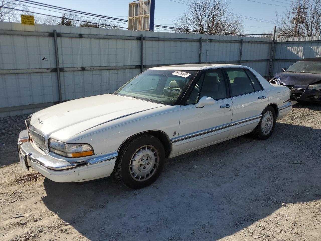 1996 Buick Park Avenue Ultra იყიდება Walton-ში, KY - Front End