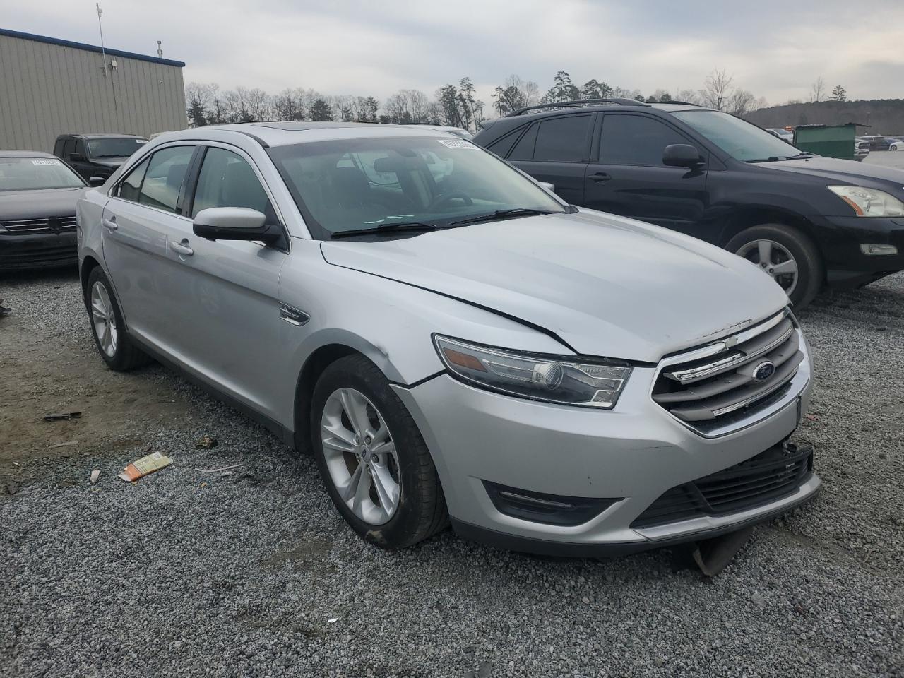 2013 Ford Taurus - Image 4