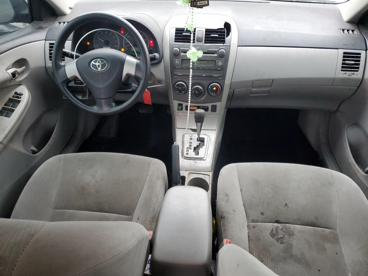 2011 Toyota Corolla - Image 8