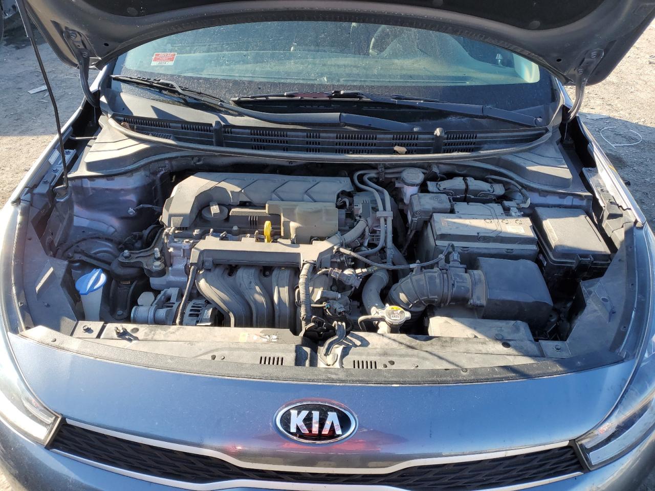 2020 Kia Rio - Image 11