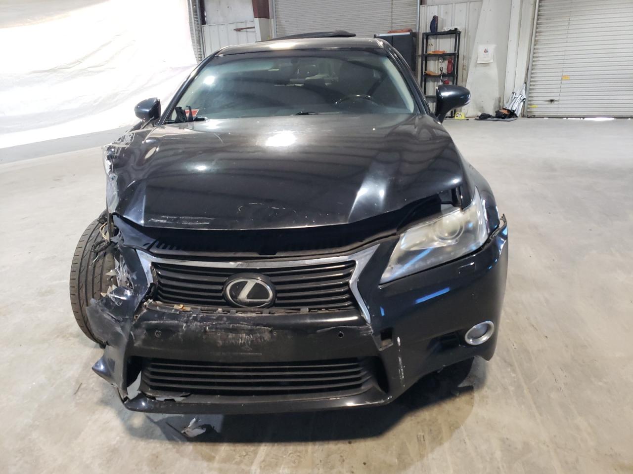 2013 Lexus GS - Image 5