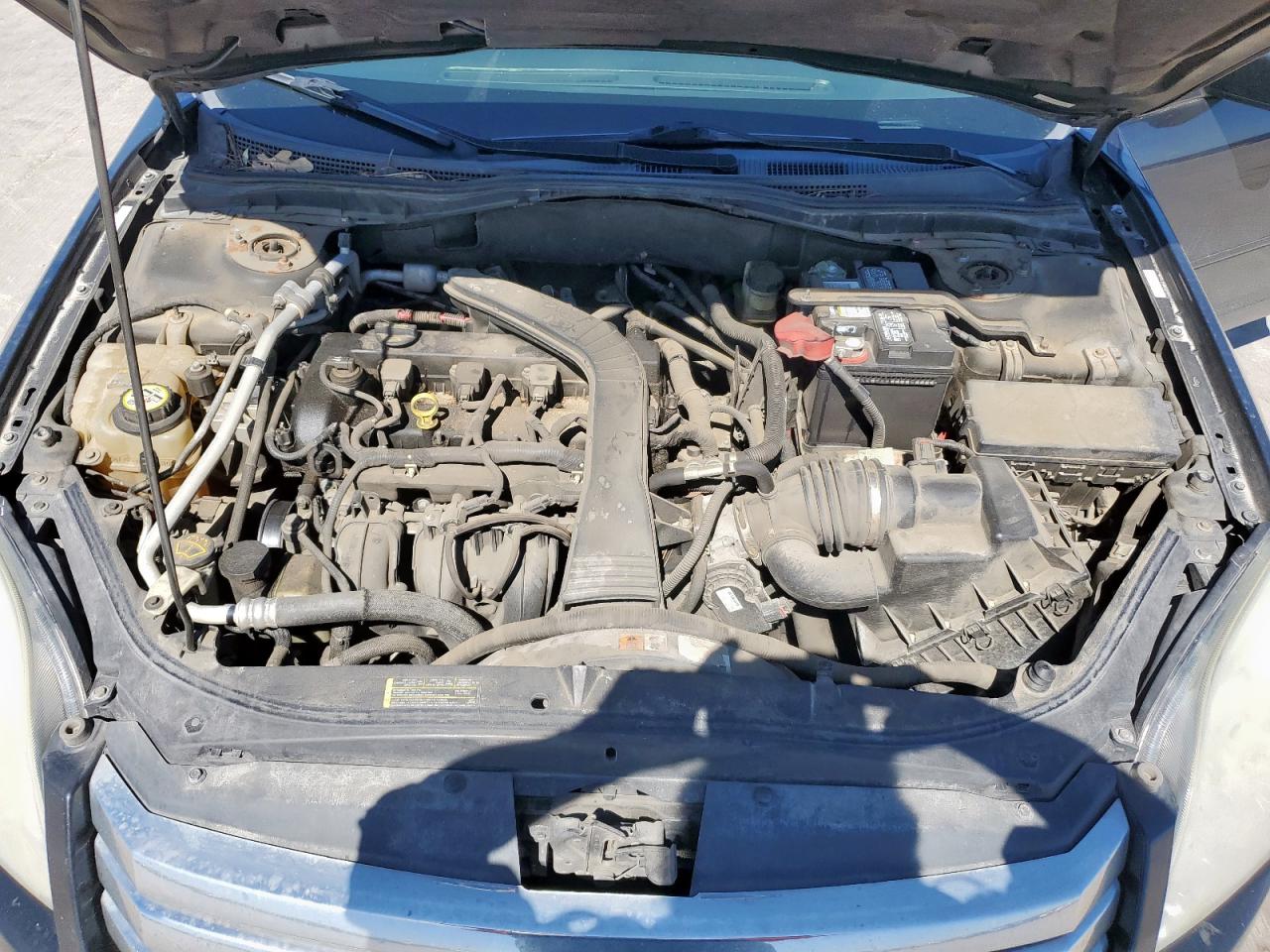 2009 Ford Fusion - Image 11