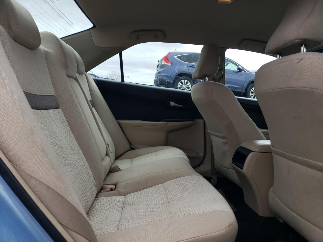 2013 Toyota Camry - Image 10