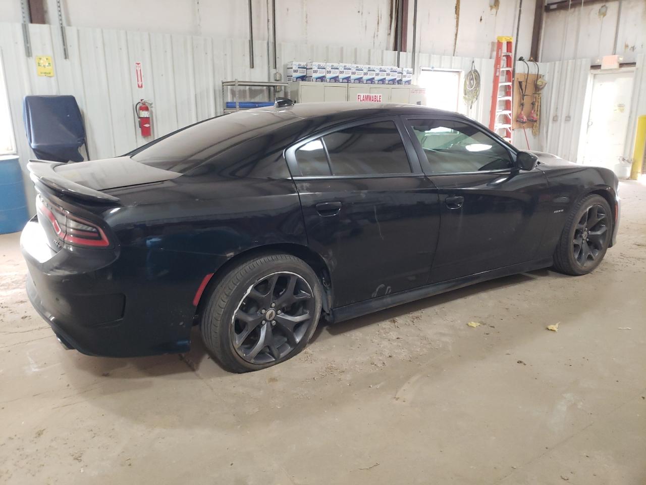 2019 Dodge Charger - Image 3