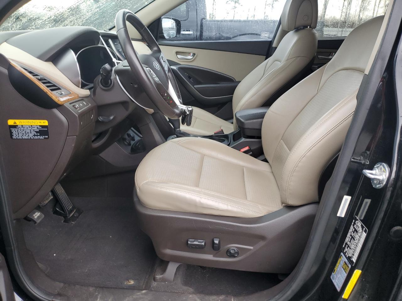 2014 Hyundai Santa Fe - Image 7