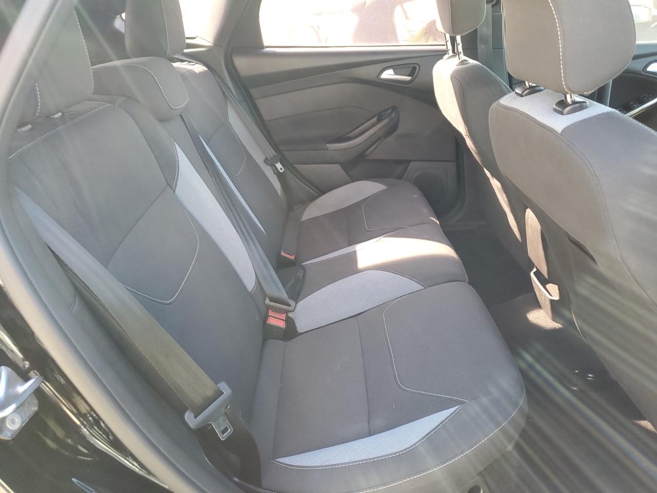 1FADP3L92GL244109 FORD FOCUS 2016