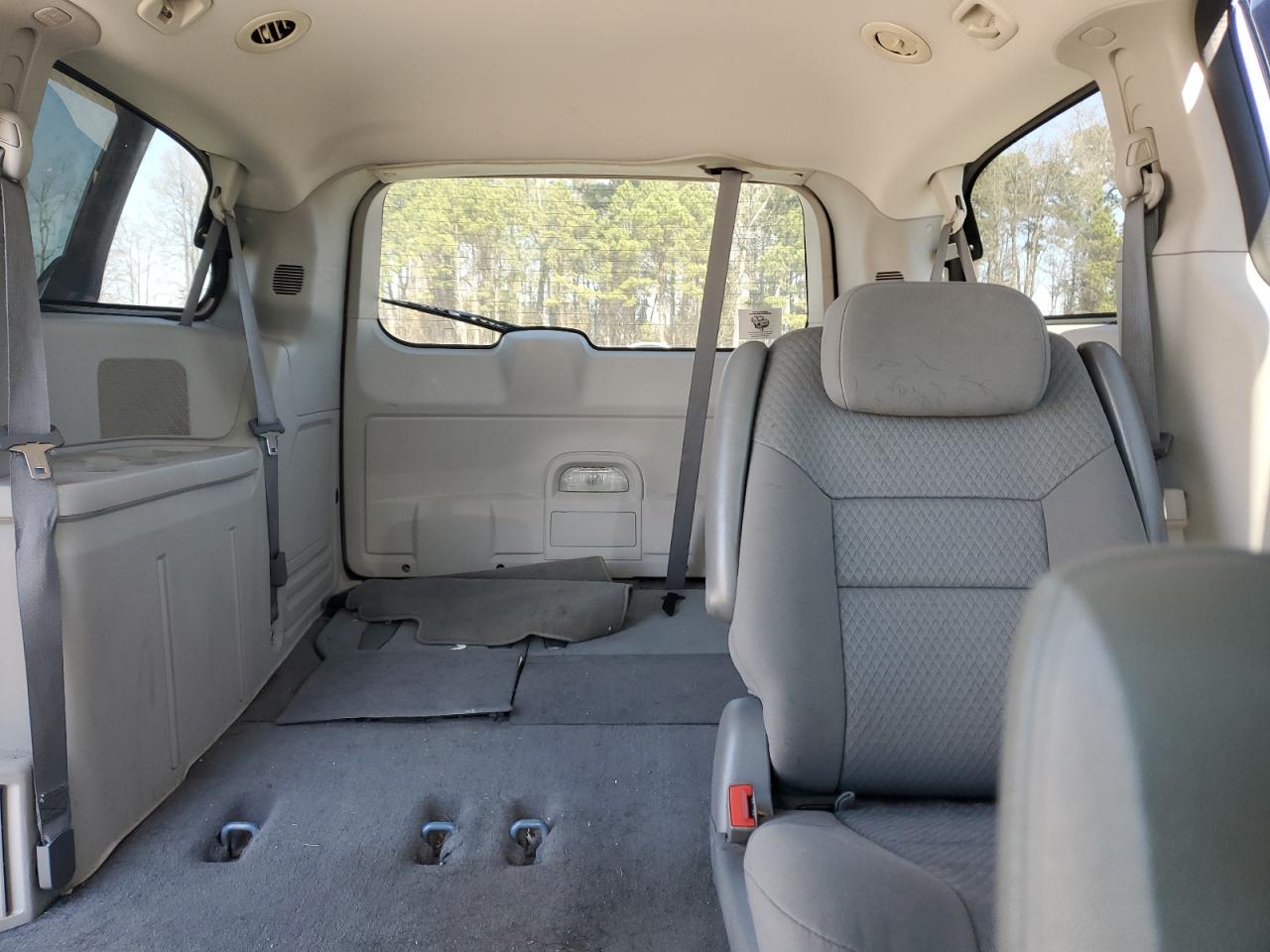2010 Dodge Caravan - Image 10