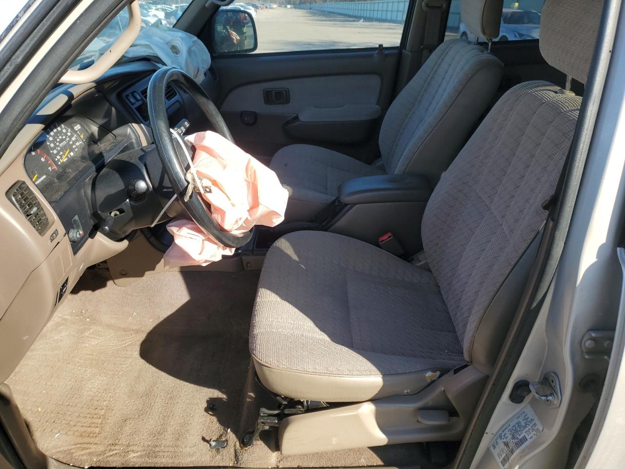 1996 Toyota 4Runner - Image 7
