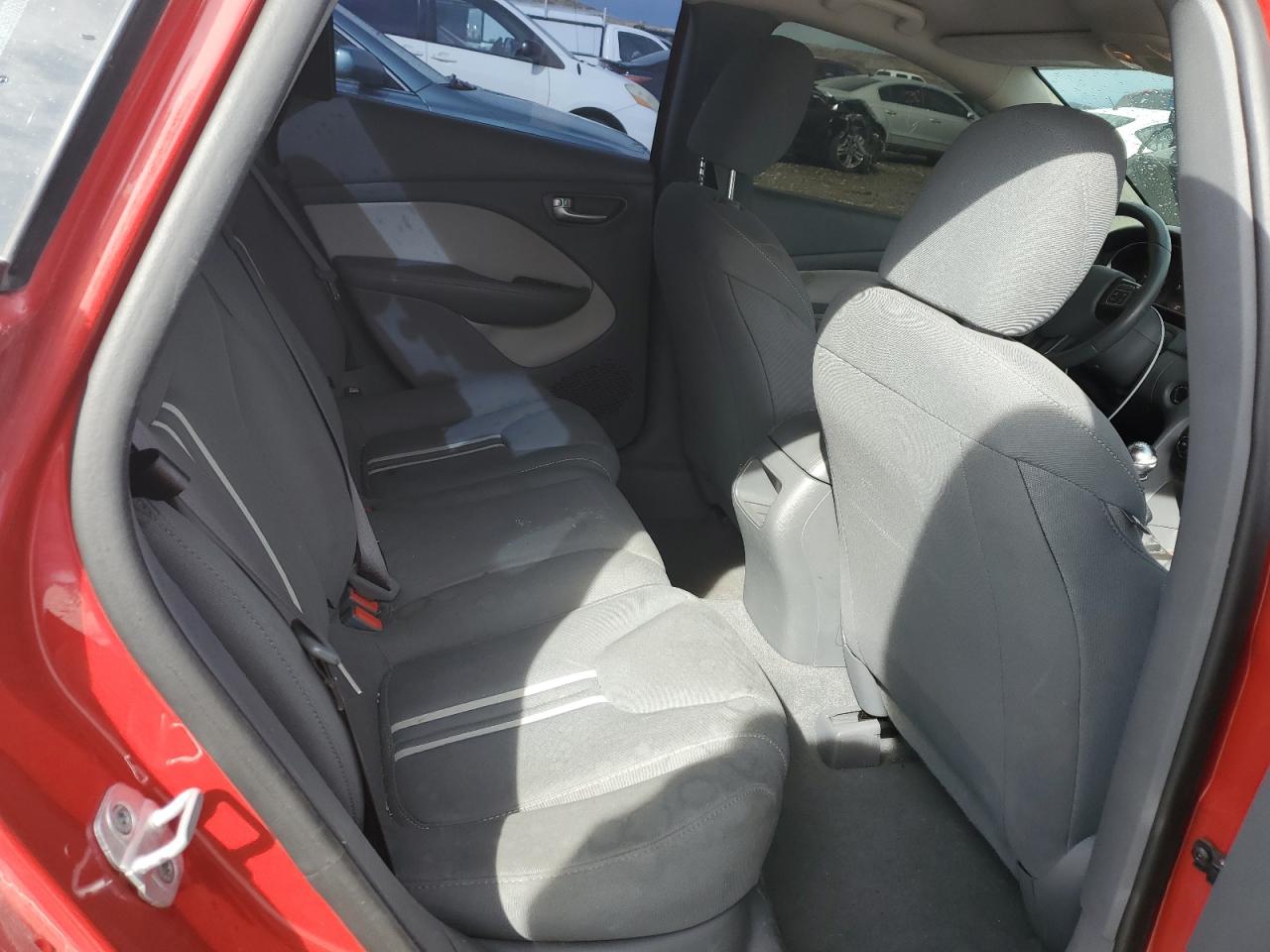 2013 Dodge Dart - Image 10